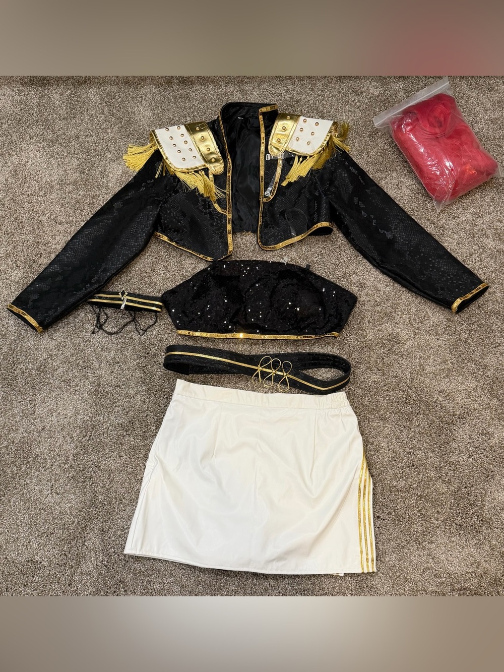 Halloween Costume K-Pop Demon Hunter Mira Womens Black & Gold Costume Set- LARGE